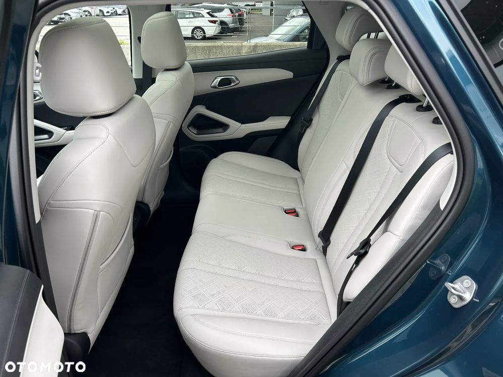 BYD Atto 2 DM-i - 31