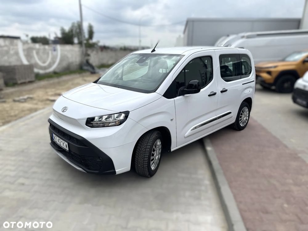 Toyota Proace City Verso 2024