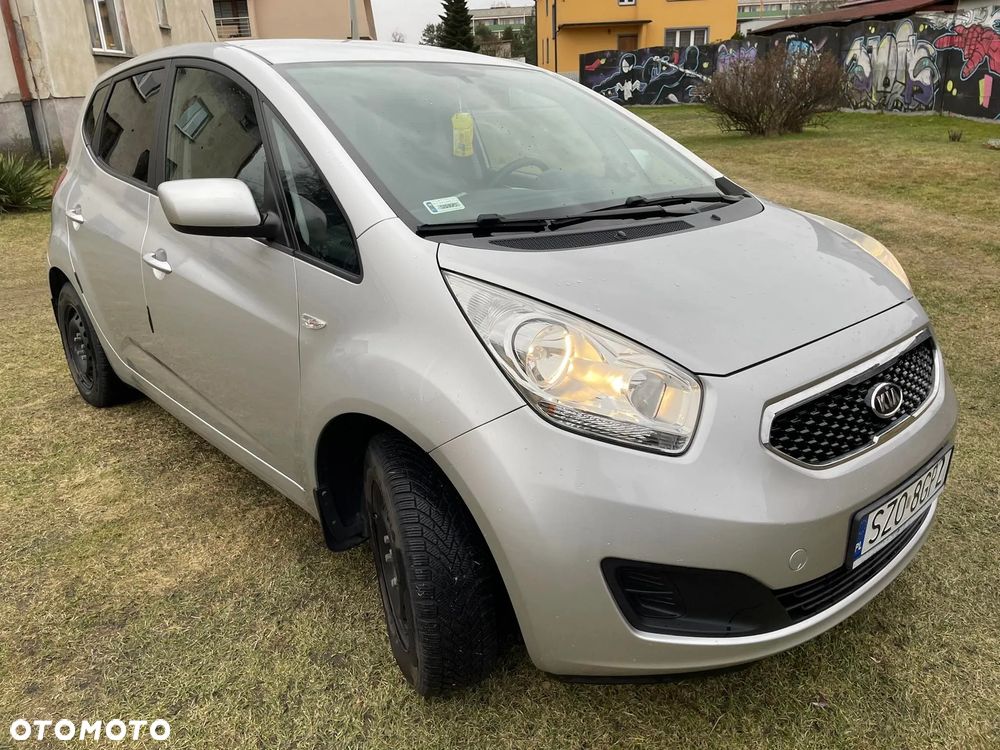 Kia Venga 1.6 L - 3