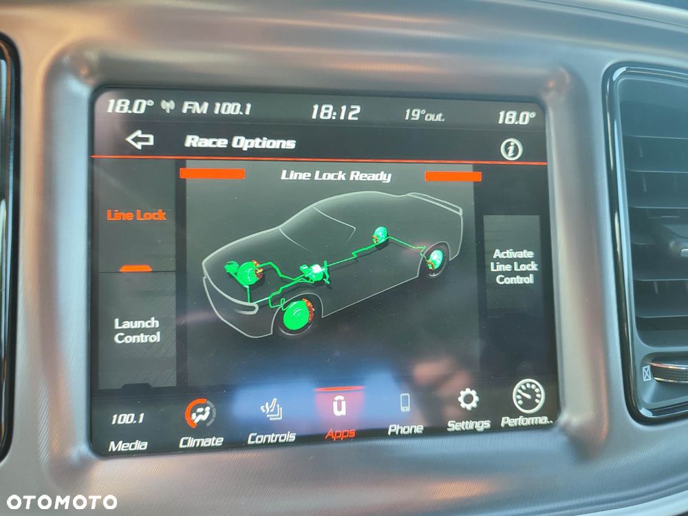 Dodge Challenger - 13