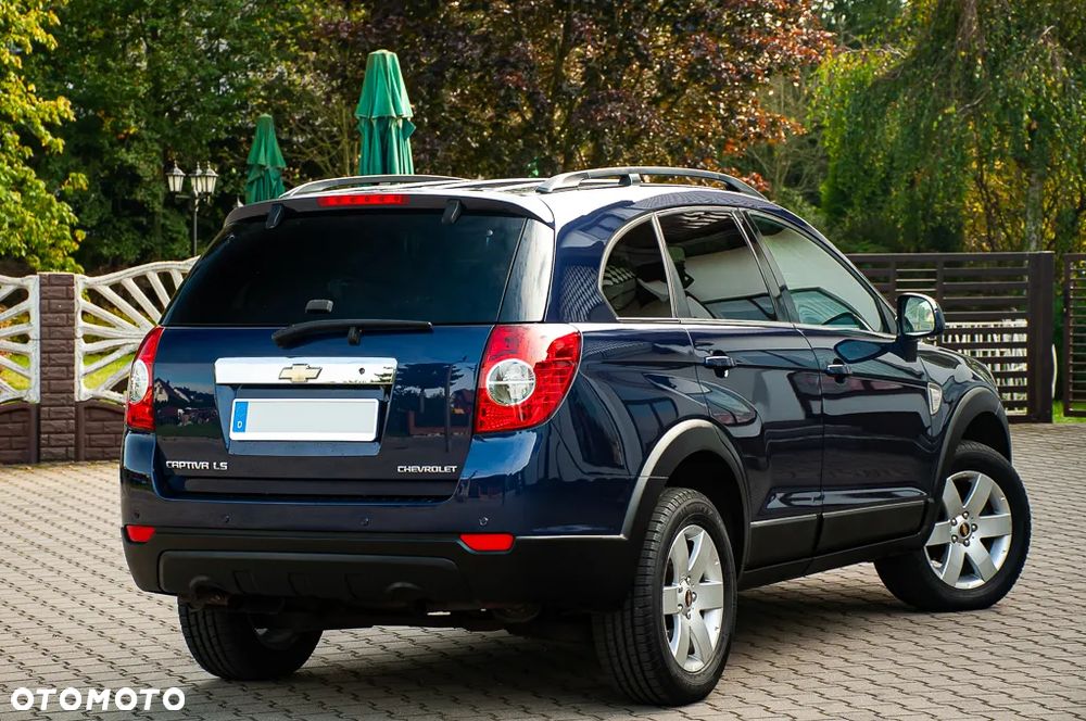 Chevrolet Captiva 2.0 2WD 7 Sitzer LS - 19