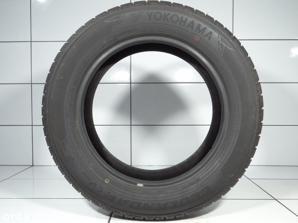 Opony letnie 215/60R17 96H Yokohama - 3