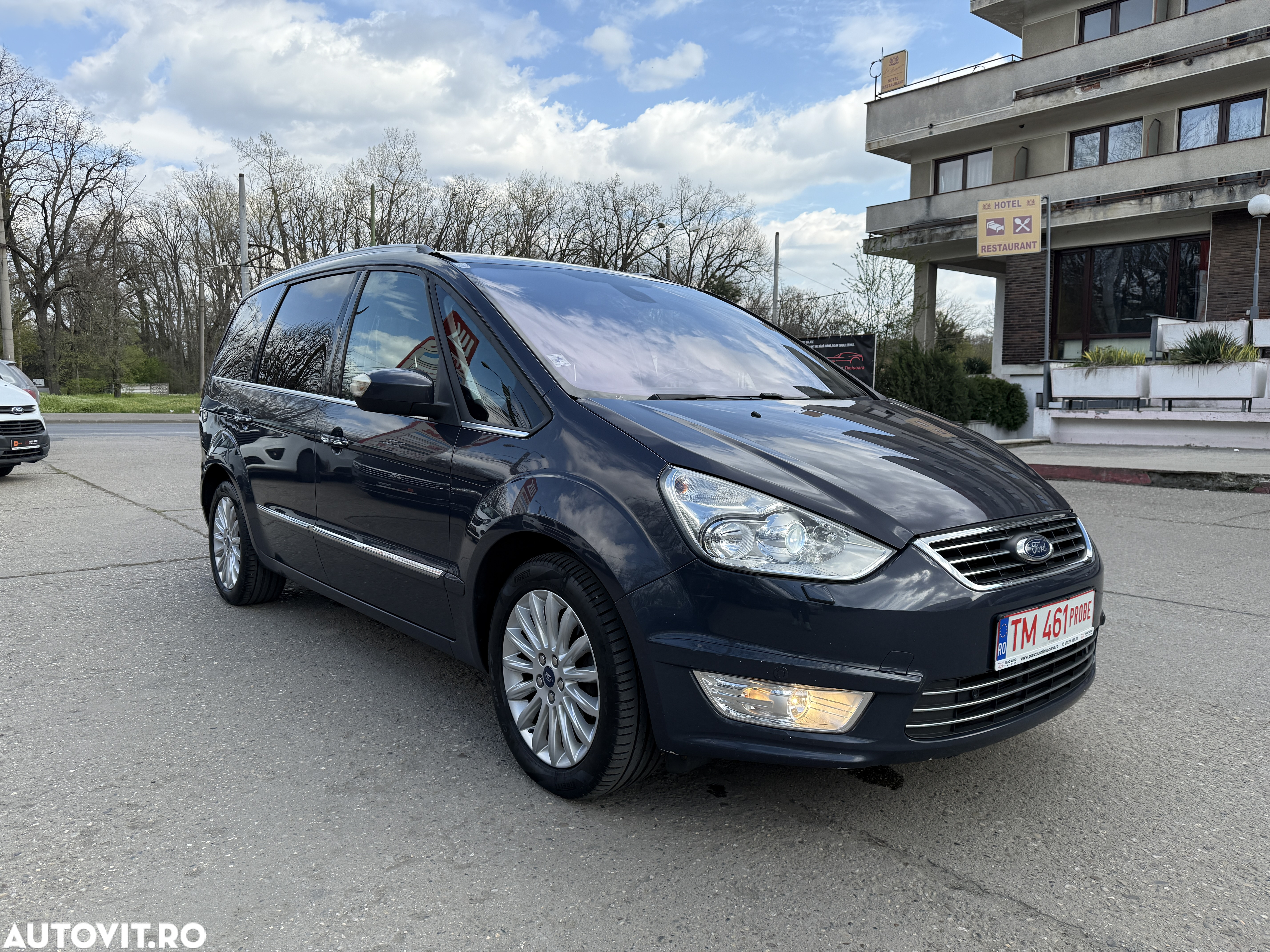 Ford Galaxy 2.0 TDCi Powershift Titanium - 4