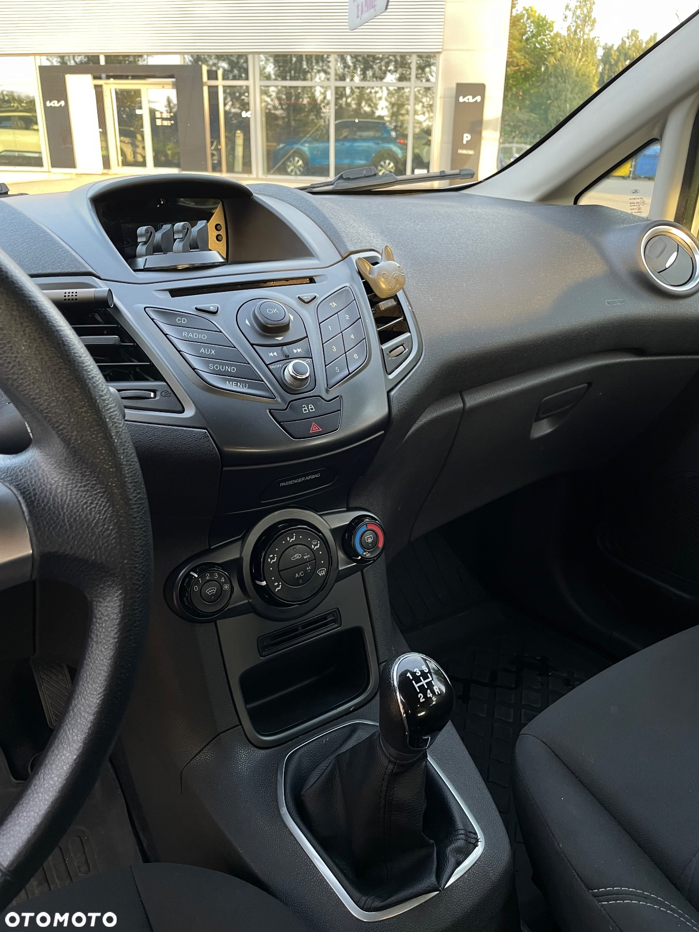 Ford Fiesta 1.0 EcoBoost Silver X - 24