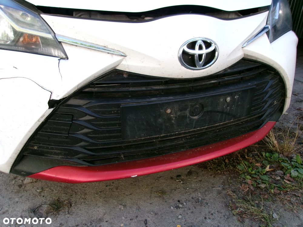 ZDERZAK PRZÓD TOYOTA YARIS III   LIFT 17-20  040 - 3