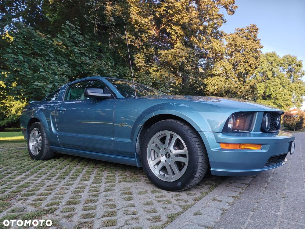Ford Mustang - 5