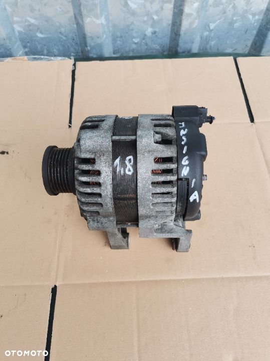 Alternator Opel insignia 1.8 a18xer - 1
