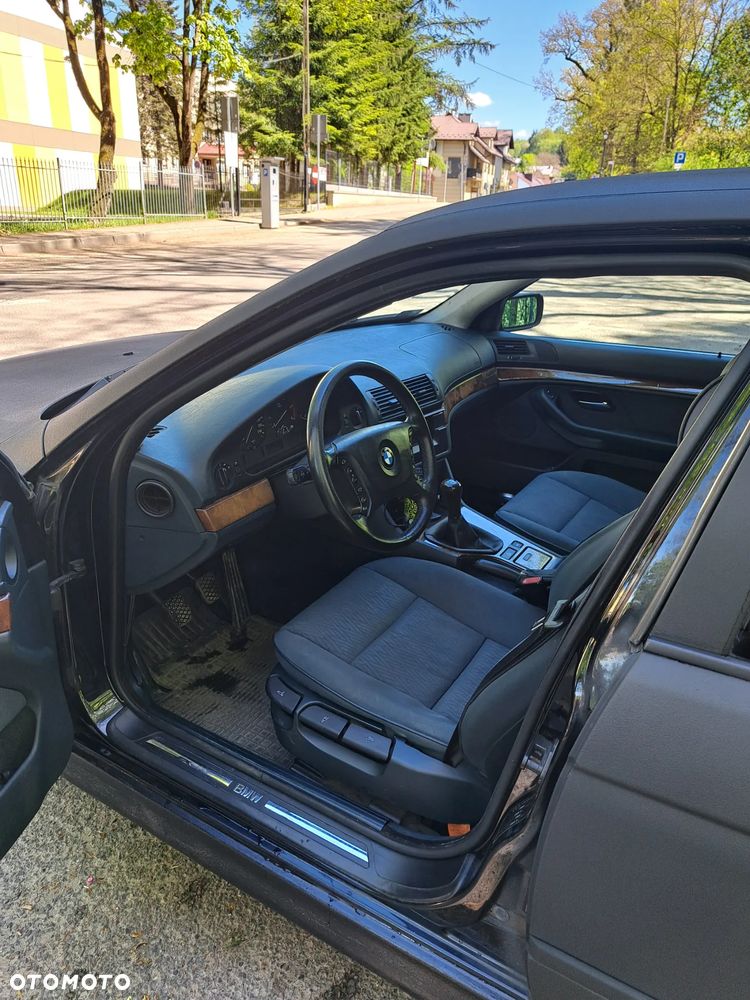 BMW Seria 5 - 8