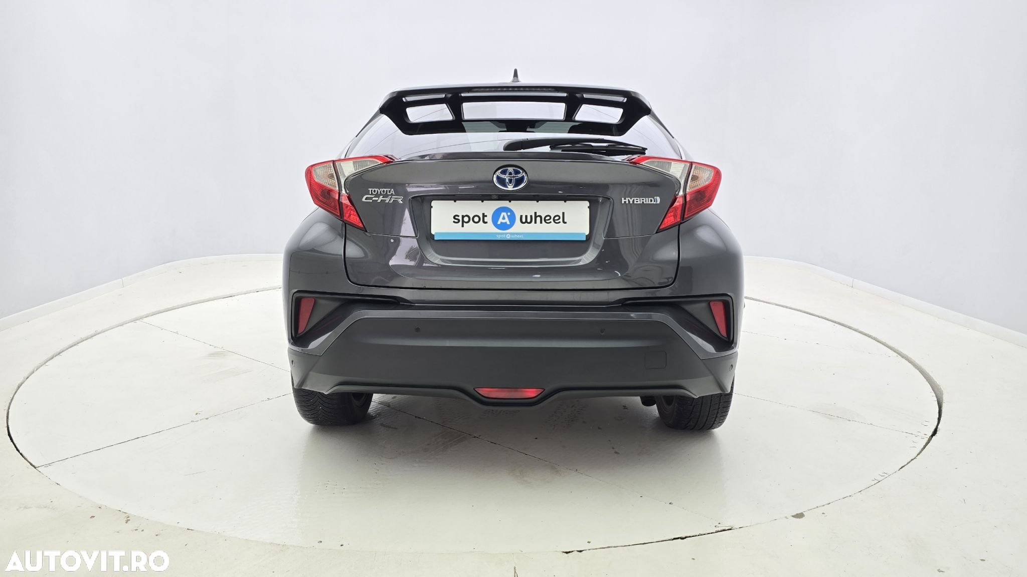 Toyota C-HR - 7