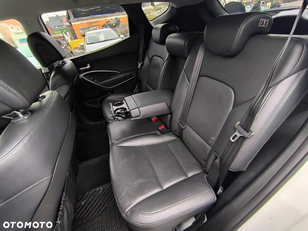 Hyundai Santa Fe 2.2 CRDI Premium - 9