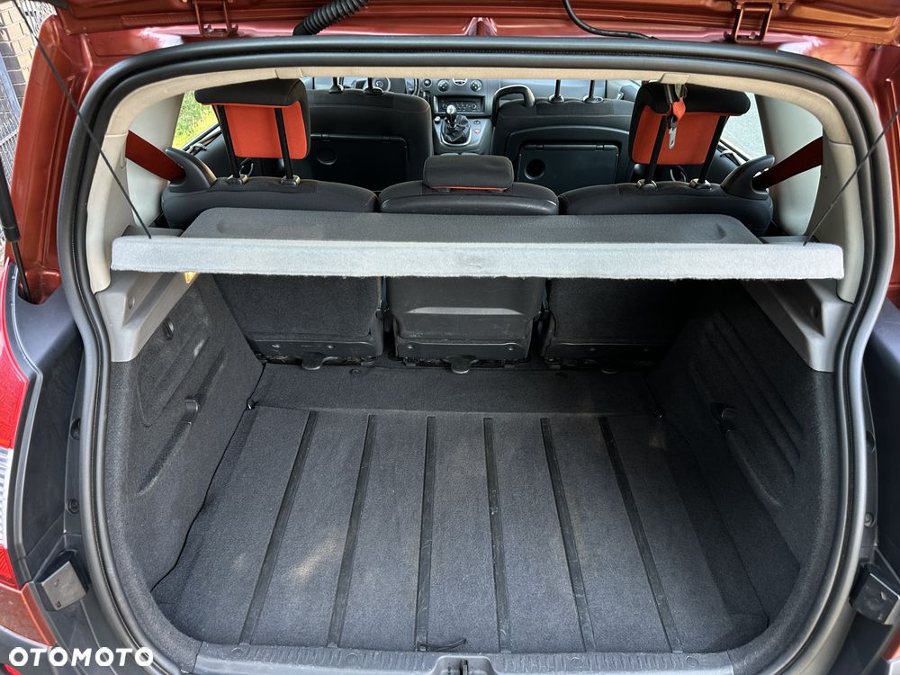 Renault Scenic - 13