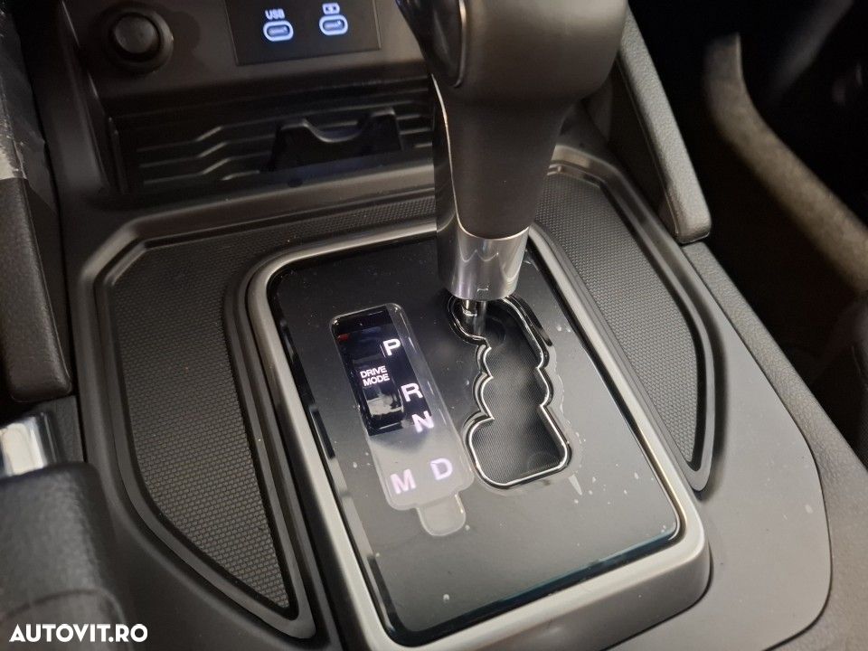 KG Mobility Musso - 15