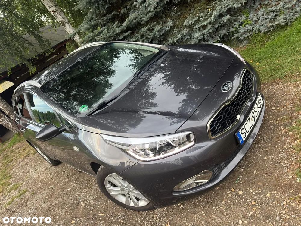 Kia Ceed - 25