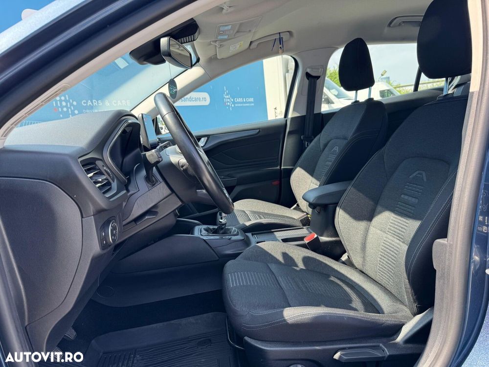 Ford Focus 1.0 EcoBoost Titanium - 8
