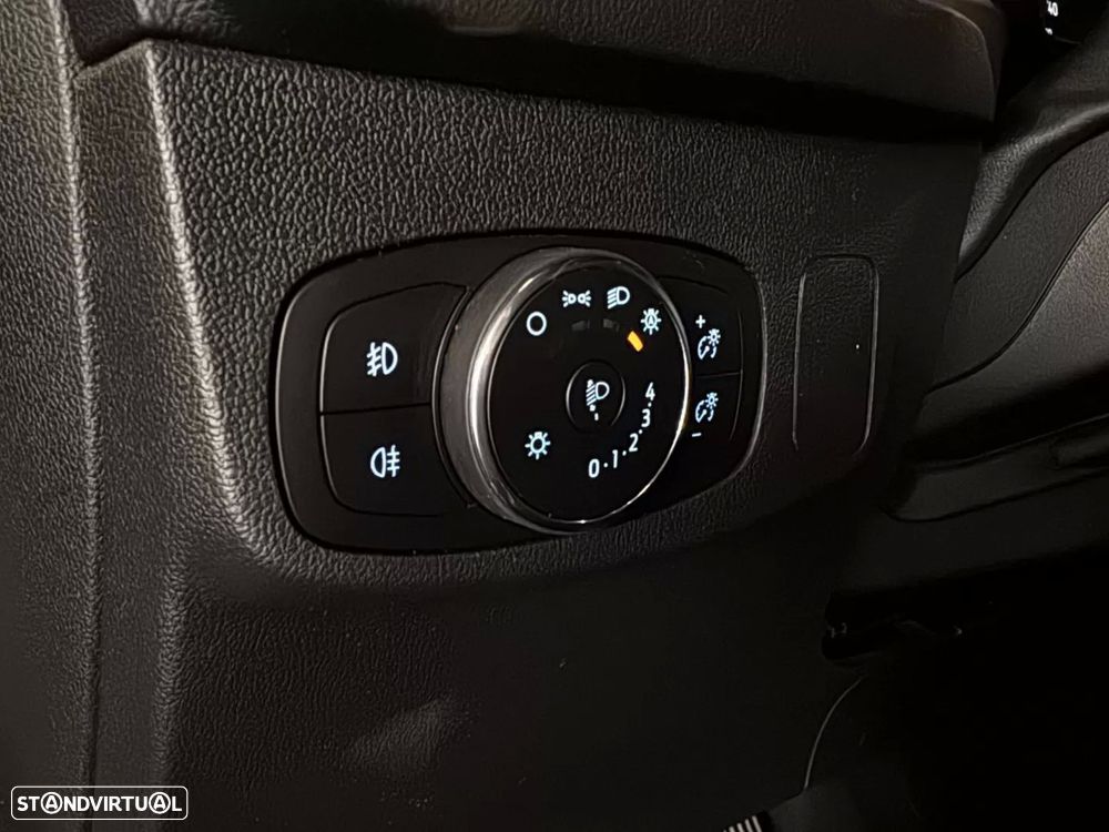 Ford Focus 1.0 EcoBoost MHEV ST-Line Aut. - 23