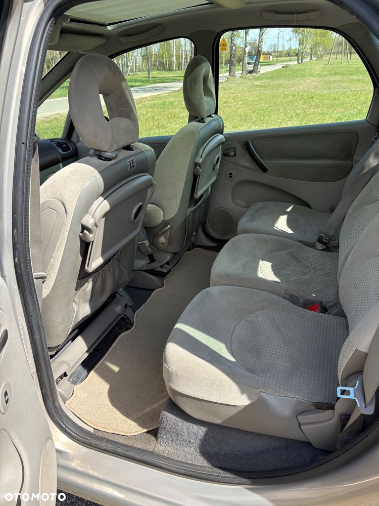 Citroën Xsara Picasso 1.8i SX Plus Top-Edition - 4