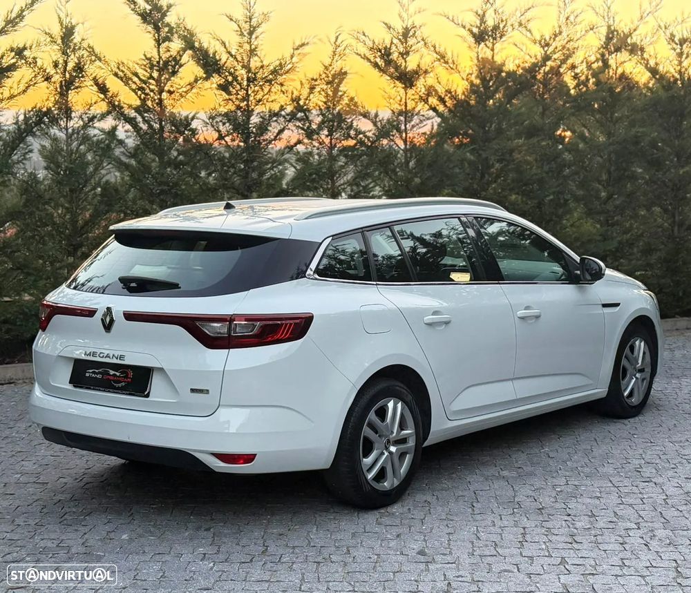 Renault Mégane Sport Tourer ENERGY dCi 110 INTENS - 9