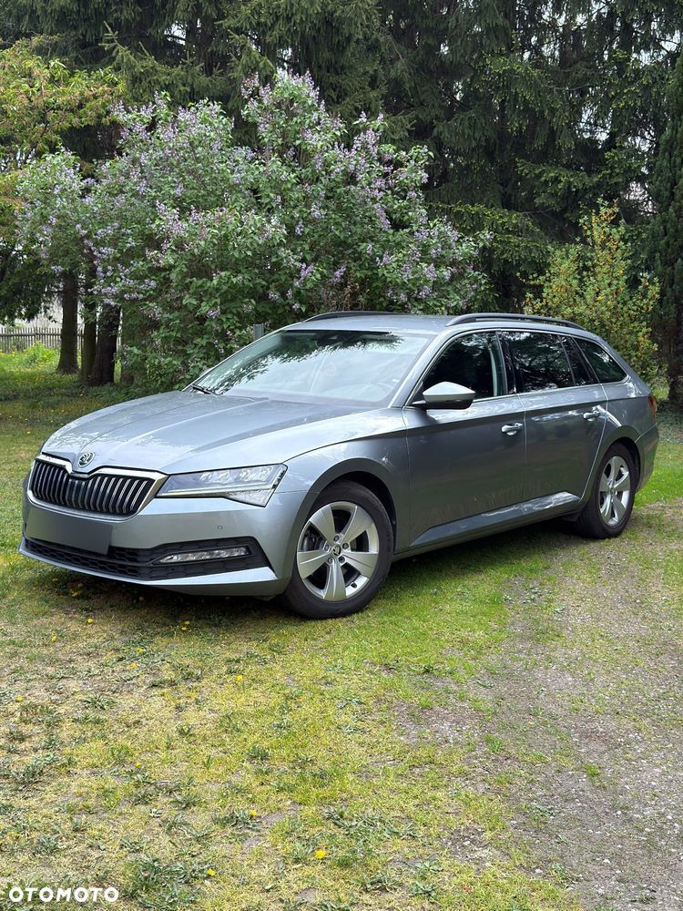 Skoda Superb 2.0 TDI DSG Ambition - 1