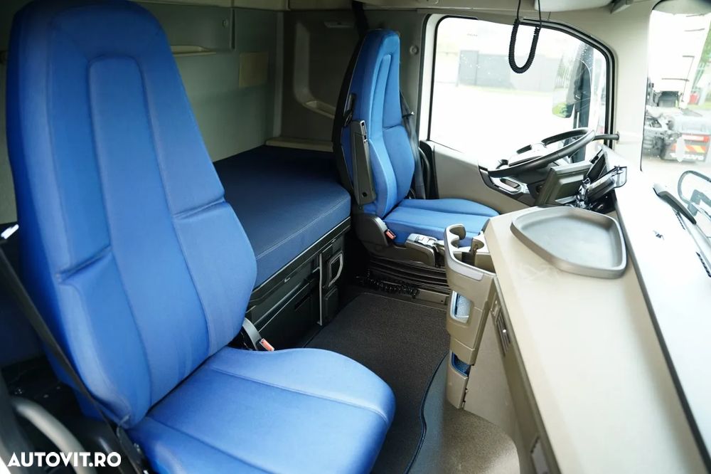 Volvo FH 500 / I-PARK COOL / I-SHIFT / 2022 / EURO 6 - 32