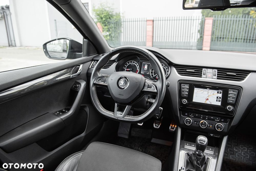 Skoda Octavia 2.0 TDI (Green tec) RS - 26