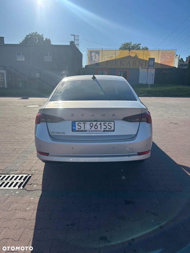 Skoda Octavia 1.5 TSI ACT Ambition - 2
