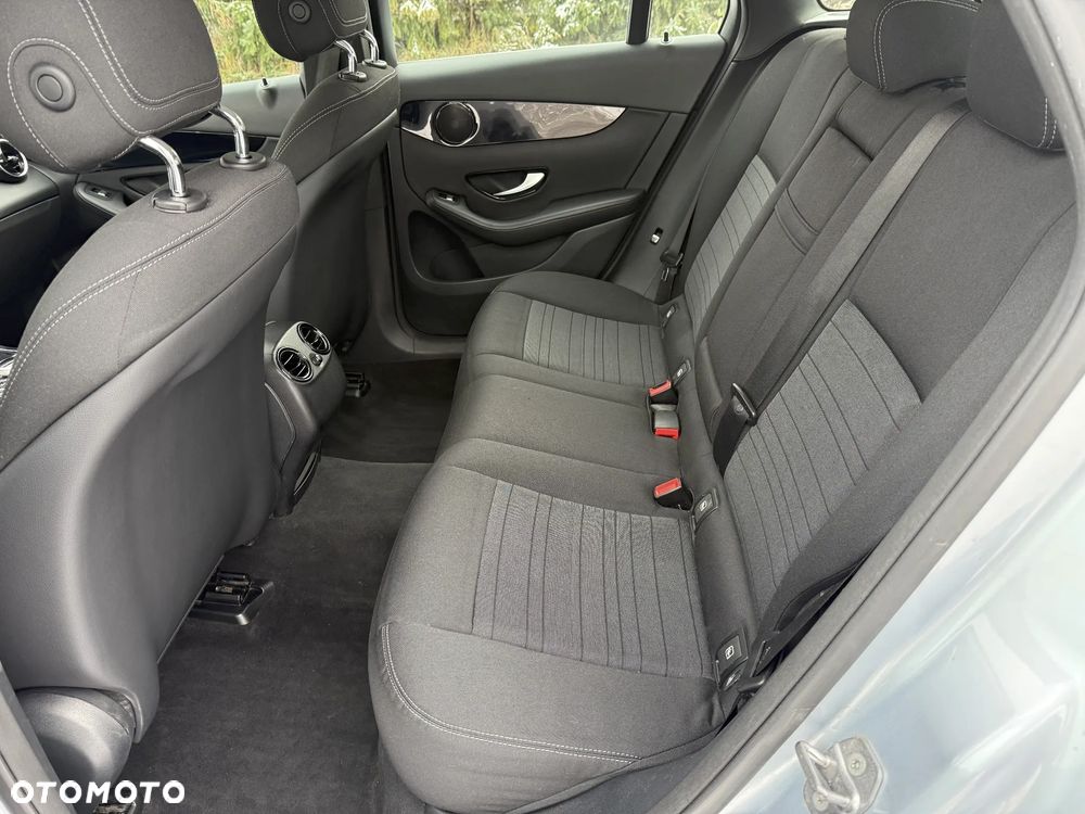 Mercedes-Benz GLC - 14