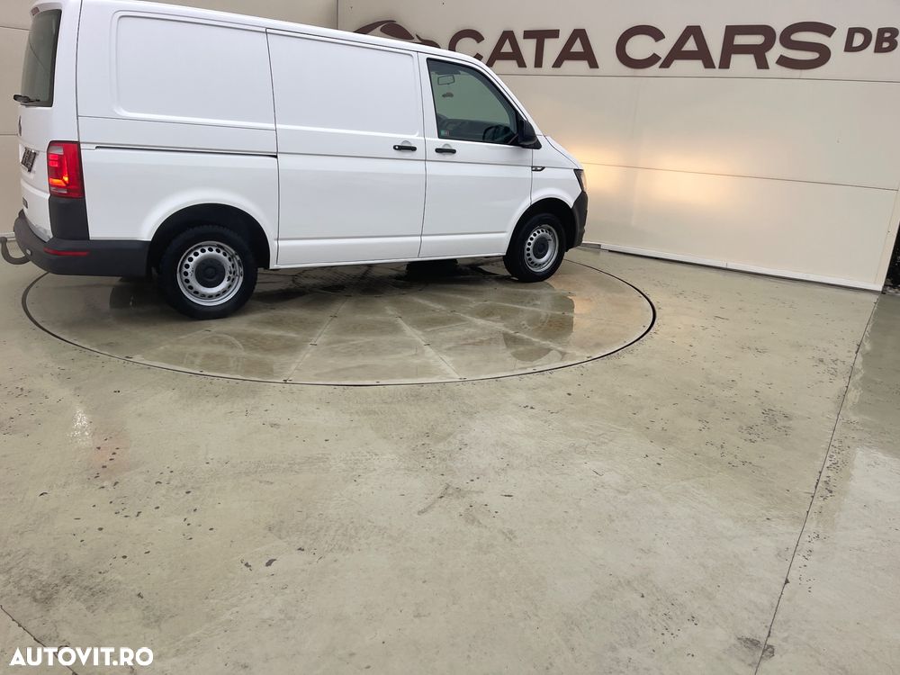 Volkswagen Transporter 2.0TDI - 18