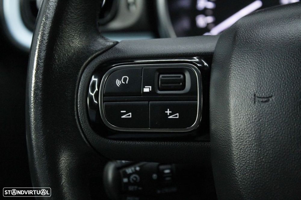 Citroën C3 1.2 PureTech Shine EAT6 - 23