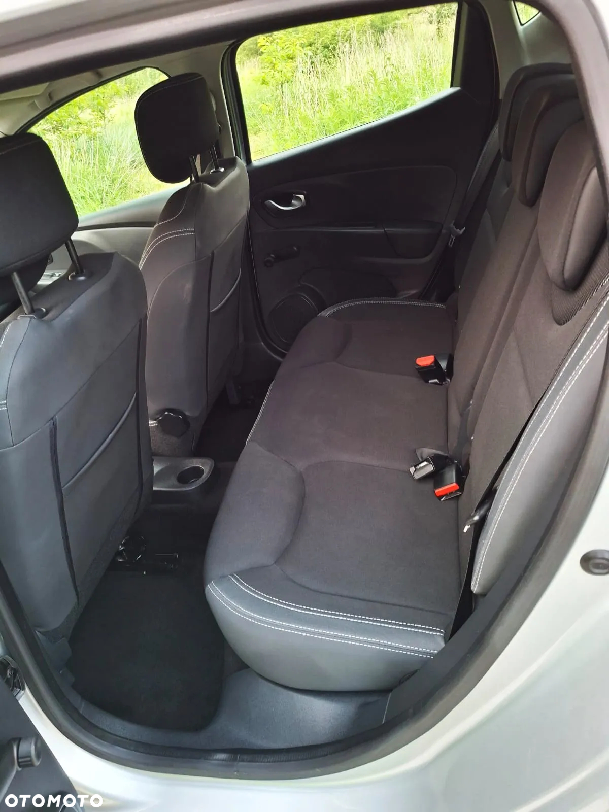 Renault Clio dCi 90 EDC Limited - 13