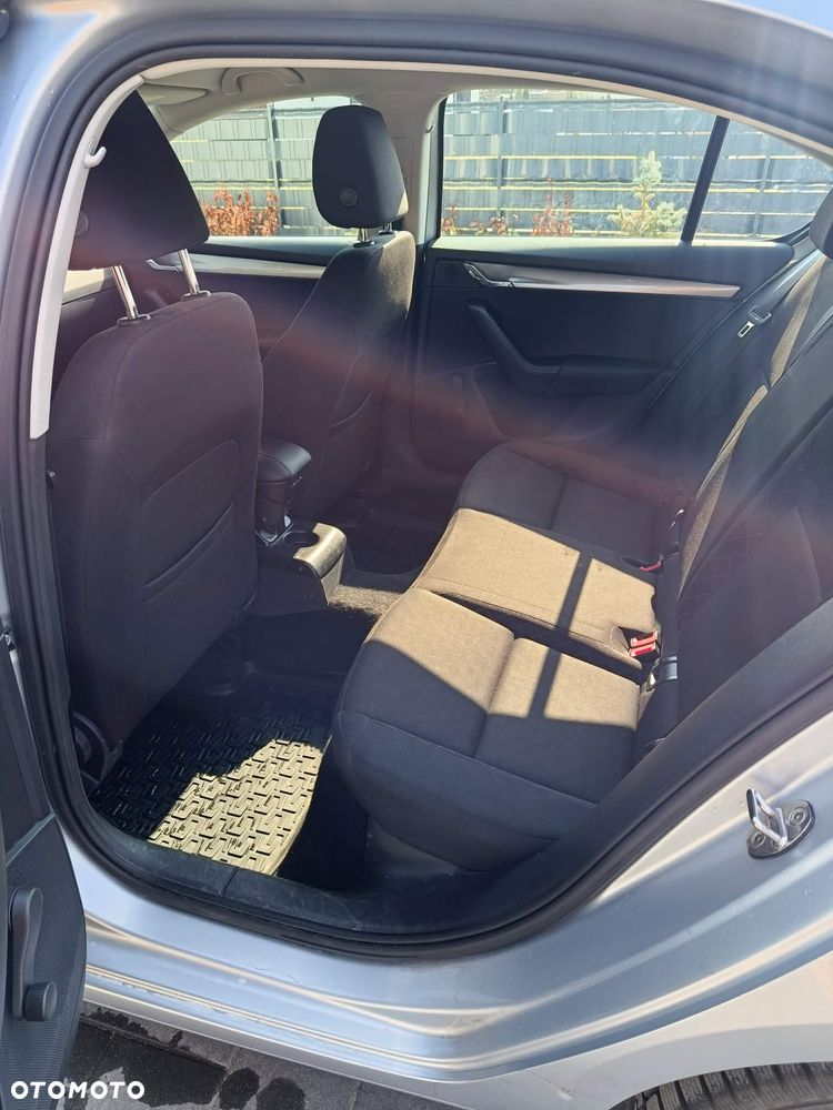Skoda Octavia 1.6 TDI Active - 22