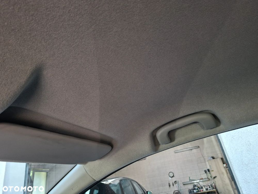 Opel Corsa 1.2 Cosmo - 29