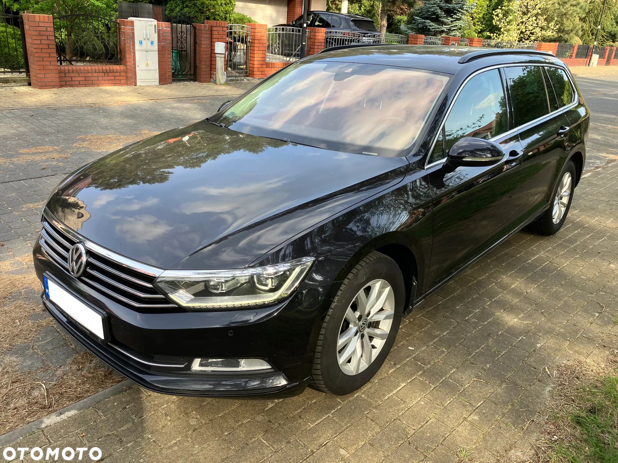 Volkswagen Passat 2.0 TDI BMT Comfortline DSG - 1