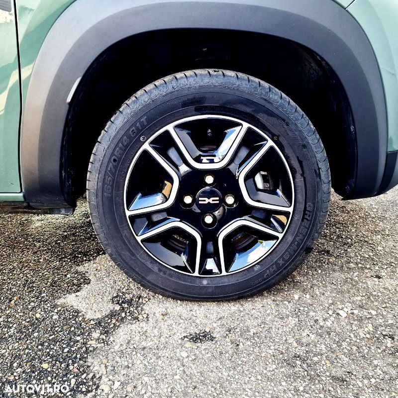 Dacia Spring - 6
