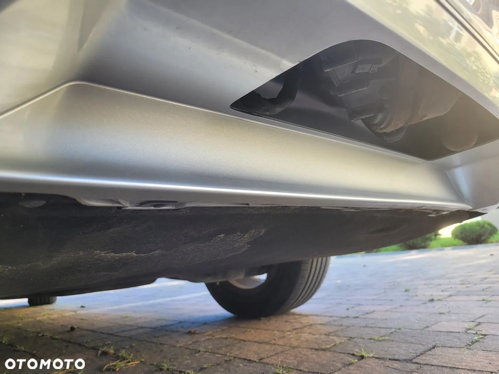 Volkswagen Passat 2.0 TDI BMT Comfortline DSG - 27