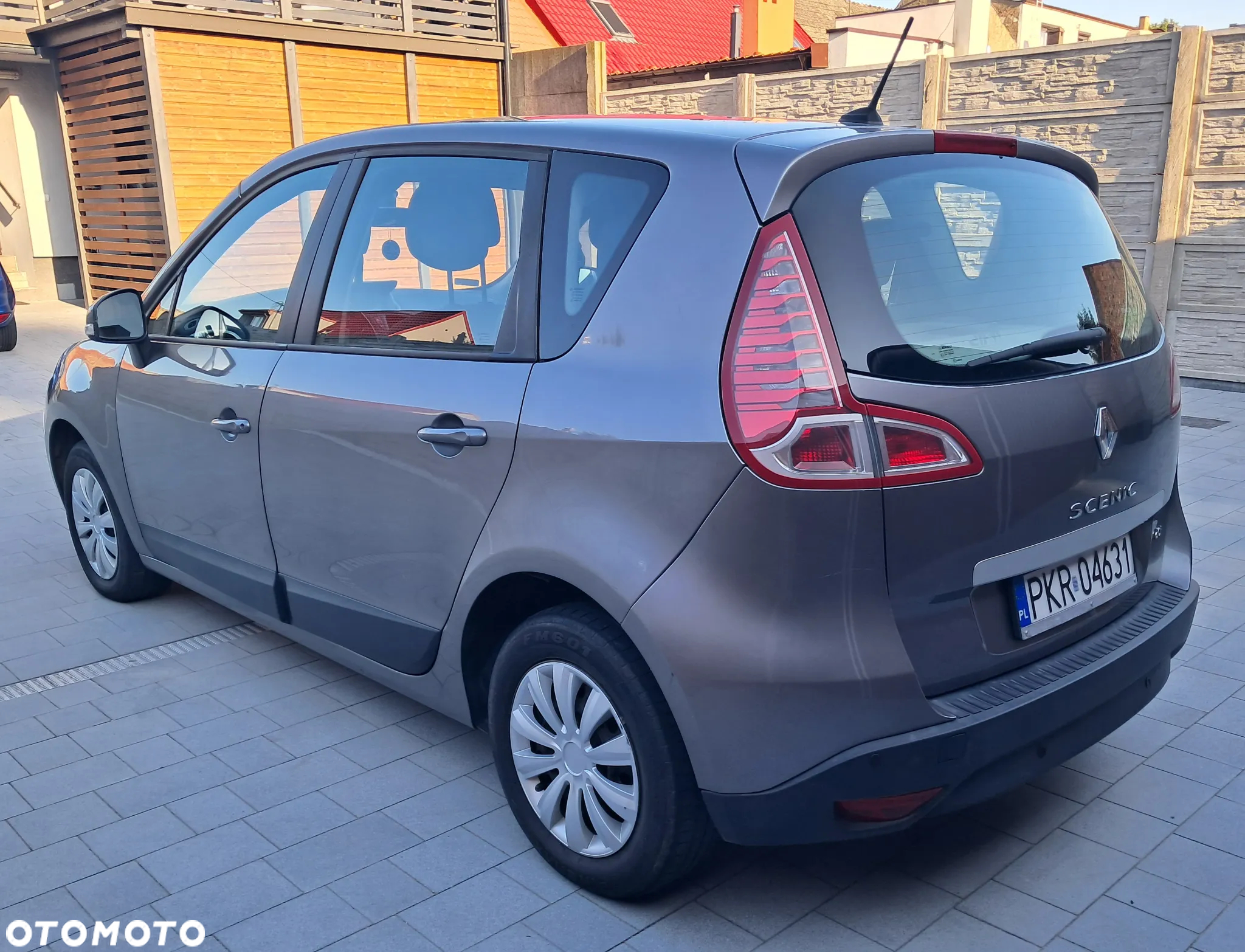 Renault Scenic - 4