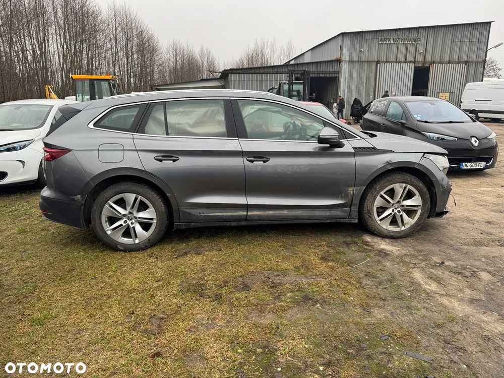 Skoda Enyaq 80 82kWh Advanced - 7