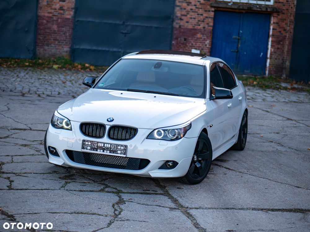 BMW Seria 5 525d xDrive Edition Sport - 1