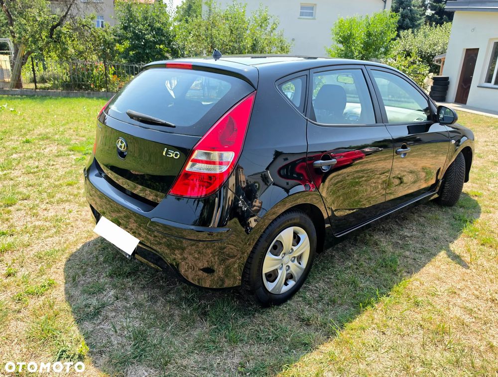 Hyundai i30 1.4 FIFA WM Edition - 3