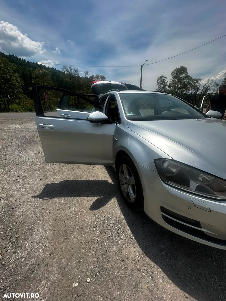 Volkswagen Golf 1.6 TDI 4Motion - 14