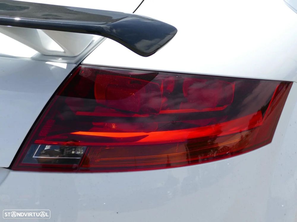 Audi TT RS Coupé - 14