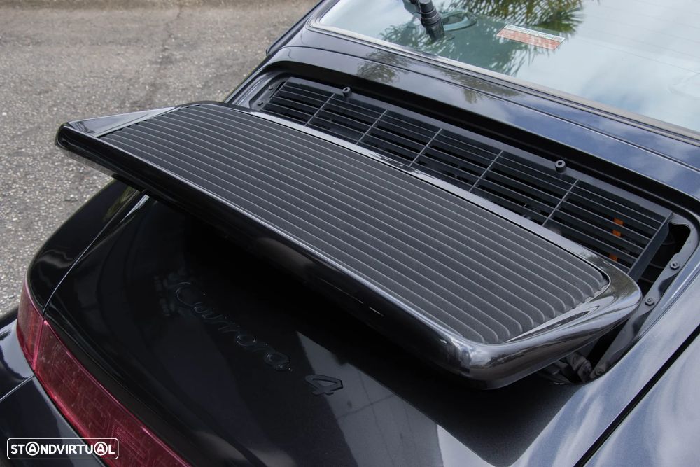 Porsche 911 (964) Coupé 3.6 Carrera 4 - 19