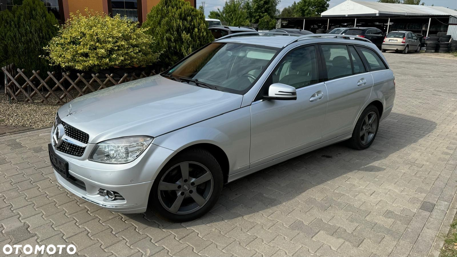 Mercedes-Benz Klasa C 180 T Kompressor BlueEFFICIENCY Avantgarde - 4