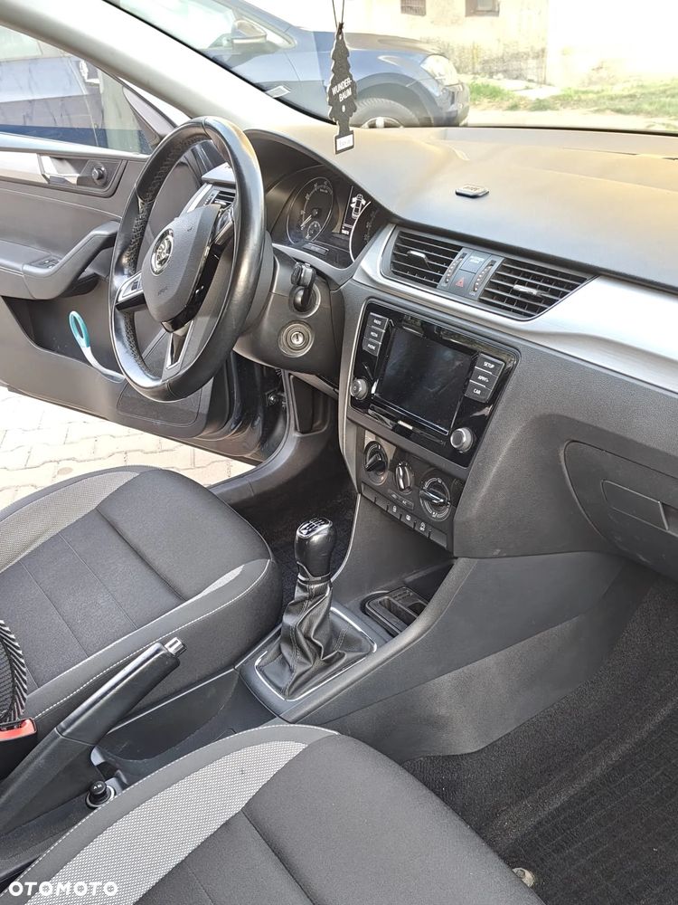 Skoda RAPID 1.0 TSI Ambition - 10