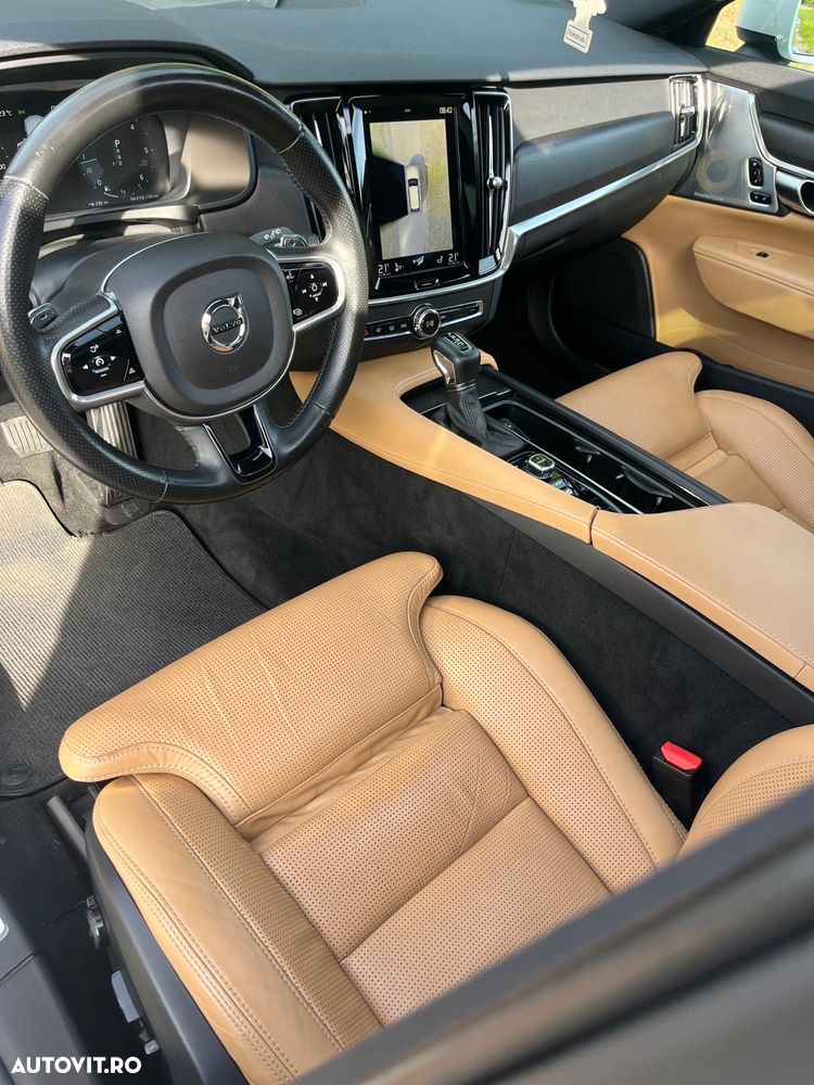 Volvo V90 D5 AWD - 11