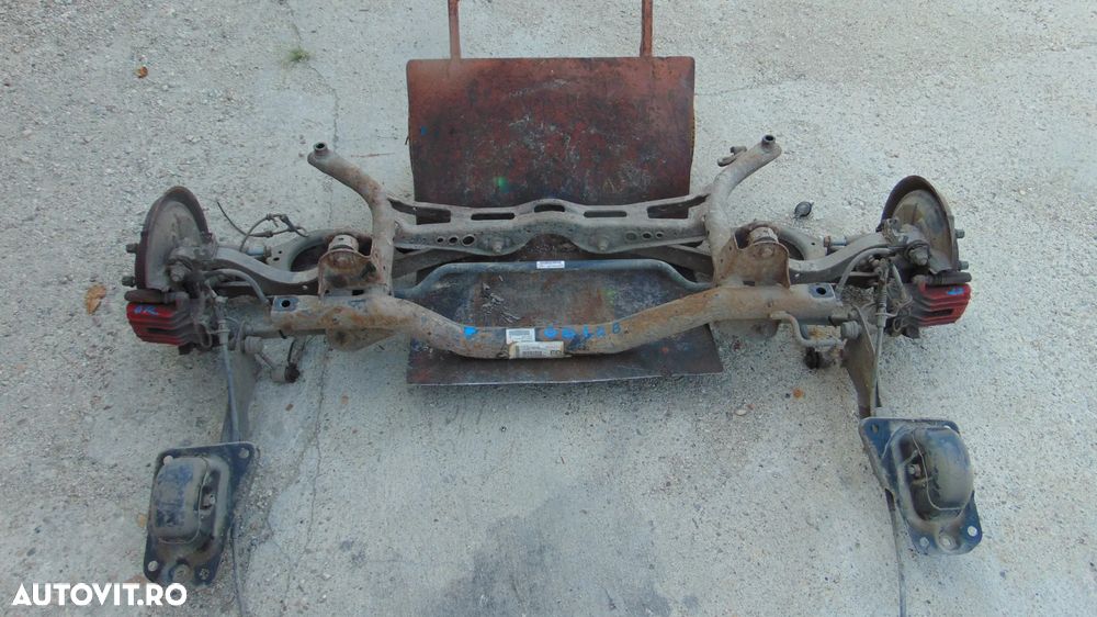 Punte spate VW Golf 6 an 2008-2014 jug punte spate dezmembrez golf 6 - 1