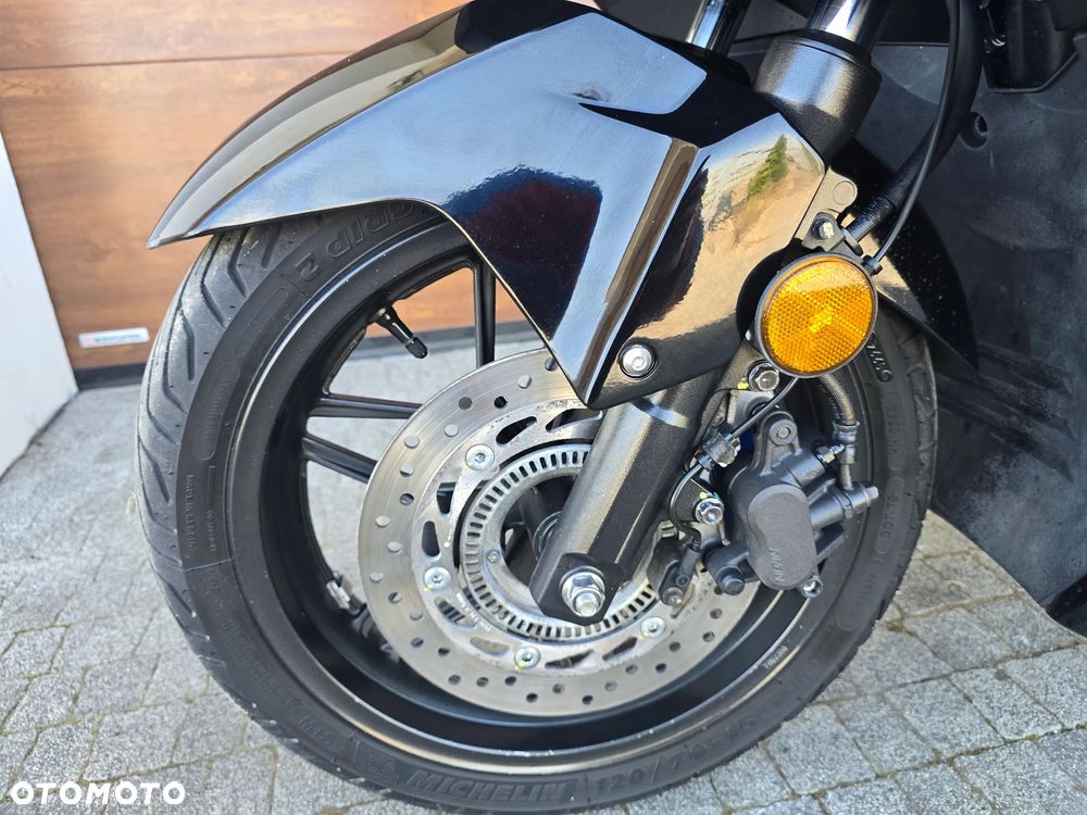Honda NSS - 27