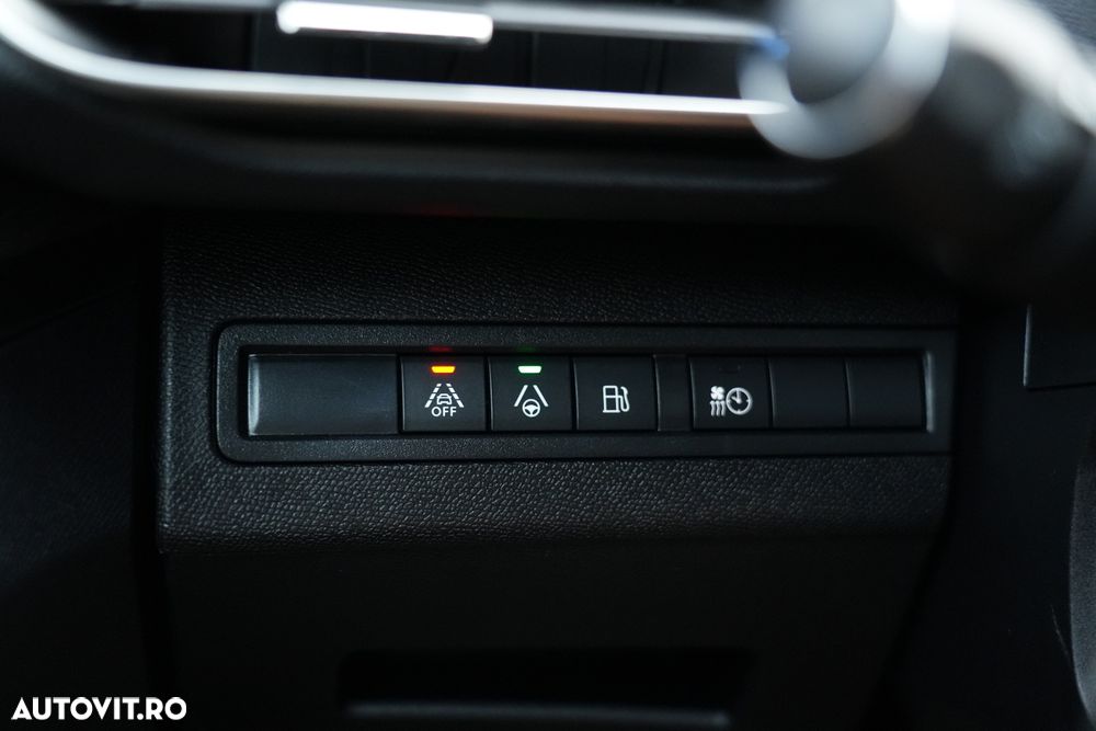 Peugeot 3008 PHEV EAT8 4X4 GT Pack - 12