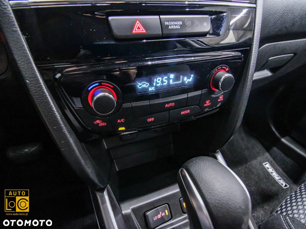 Suzuki Vitara 1.5 Strong Hybrid Premium 4WD AGS - 22