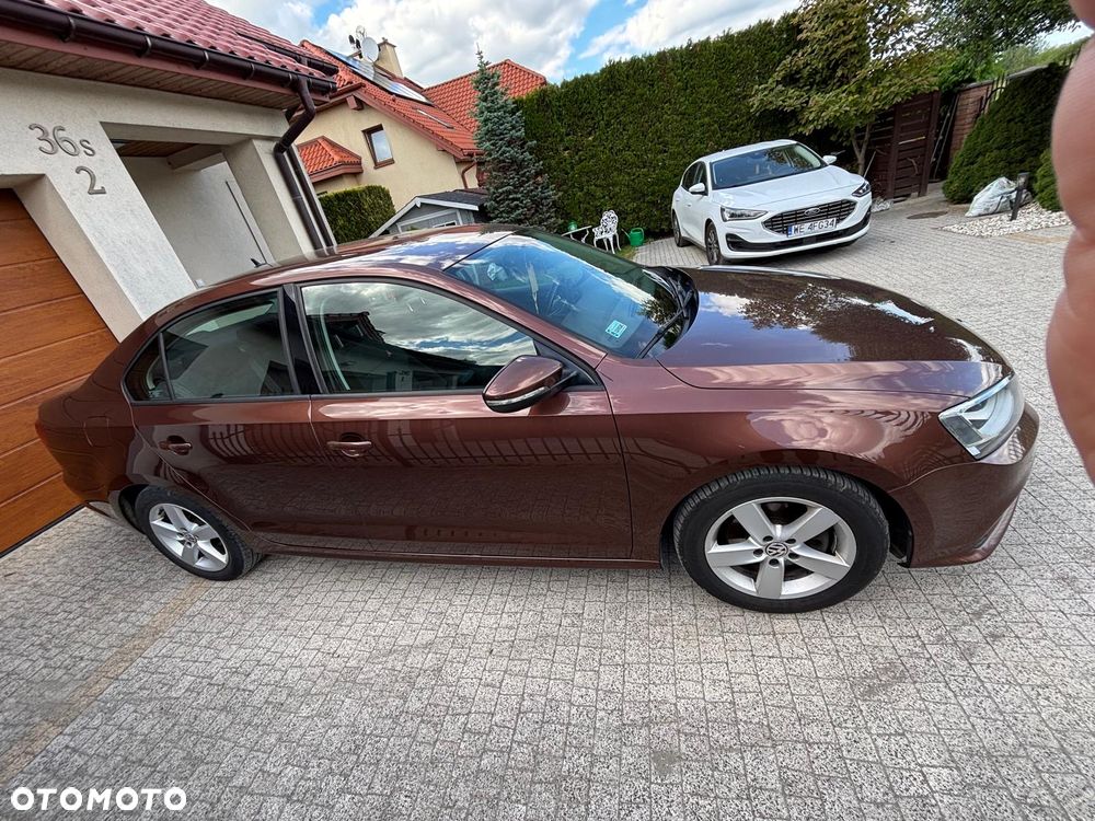 Volkswagen Jetta 1.4 TSI BMT Highline - 1