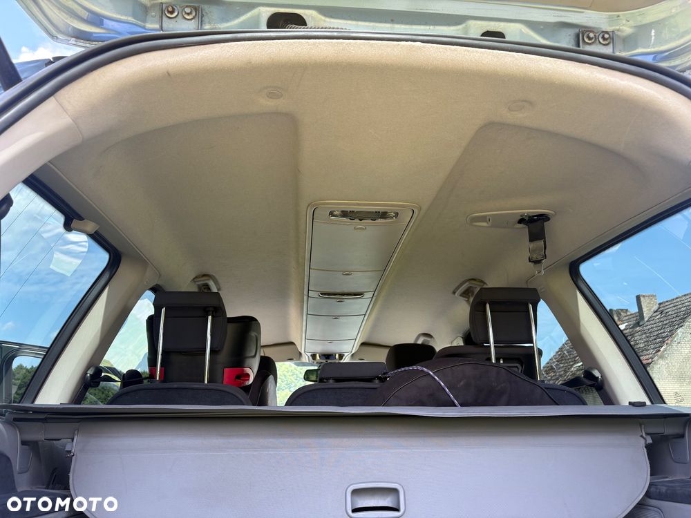 Ford Galaxy 2.0 Ghia - 20